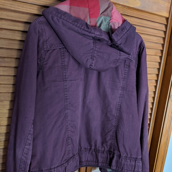 Burgundy dennin jacket - Picture 2 of 2